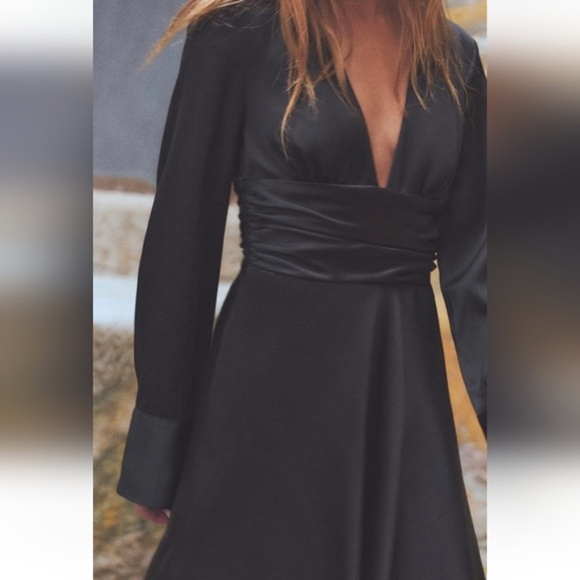 Zara Satin Effect Mini Dress - Picture 3 of 7